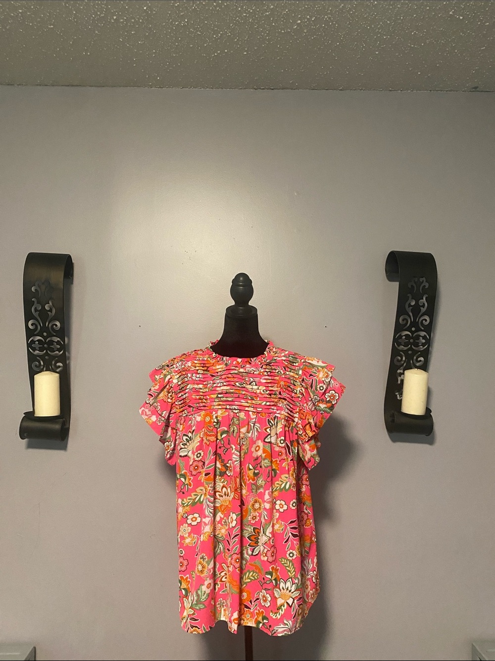 Source Unknown Pink Floral Ruffled Blouse